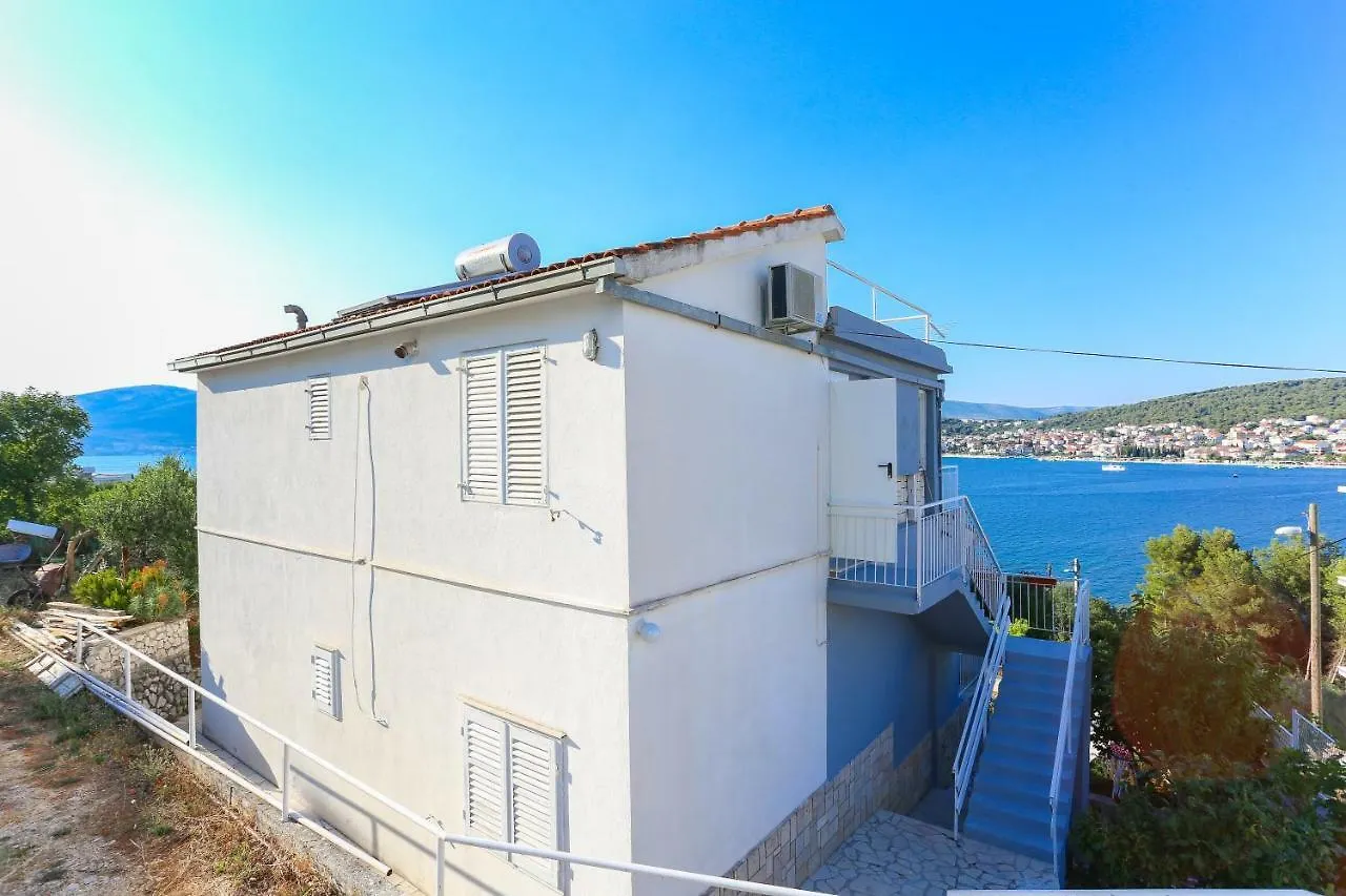 Villa Uno Trogir